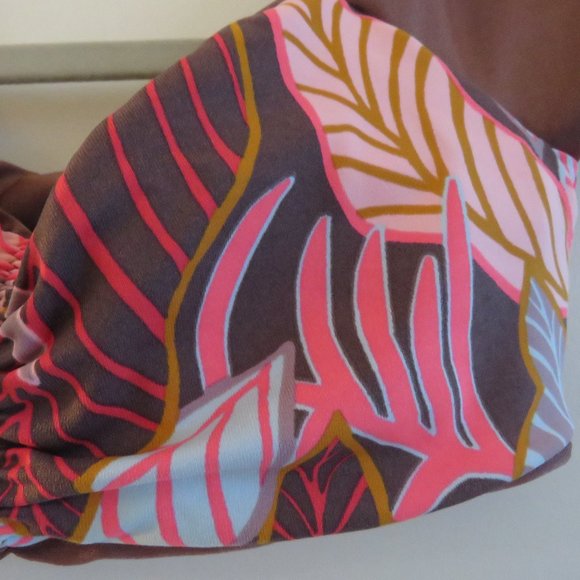 MAAJI Shimmering Cognac Cumbia Reversible Off Shoulder Bikini Top Size US M NWT - Picture 5 of 15